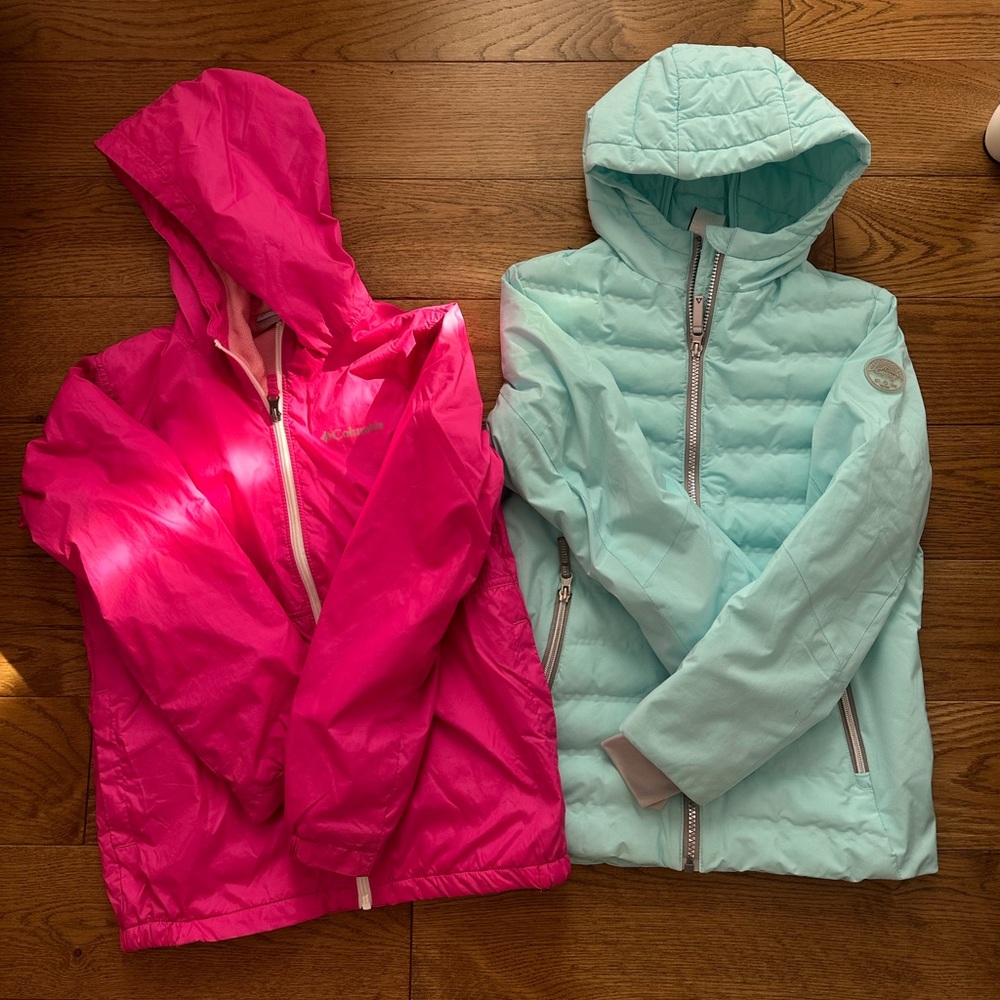 2 lightweight jackets